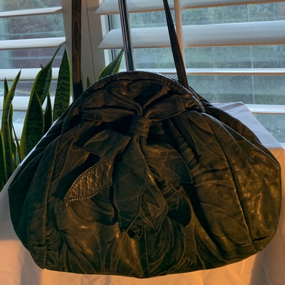 Viva of California USA Green leather petal bag